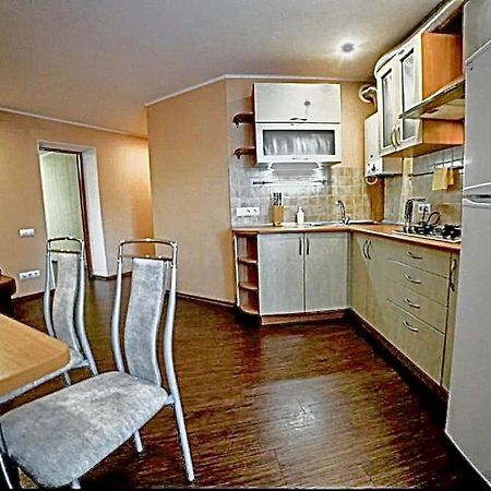 Lotos For You Apartments Николайев Екстериор снимка