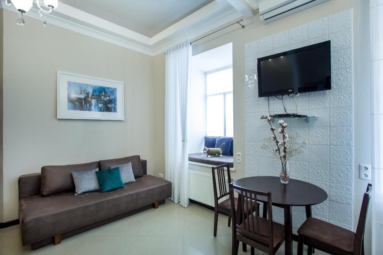 Lotos For You Apartments Николайев Екстериор снимка