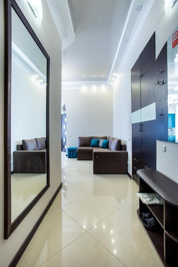 Lotos For You Apartments Николайев Екстериор снимка