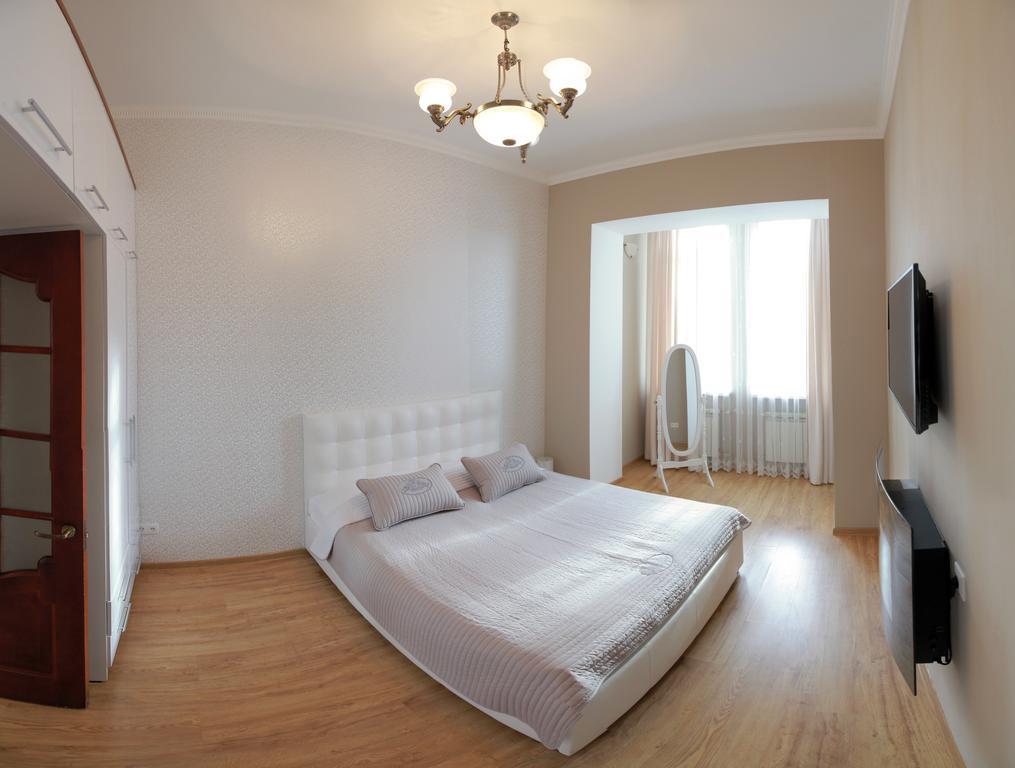 Lotos For You Apartments Николайев Екстериор снимка