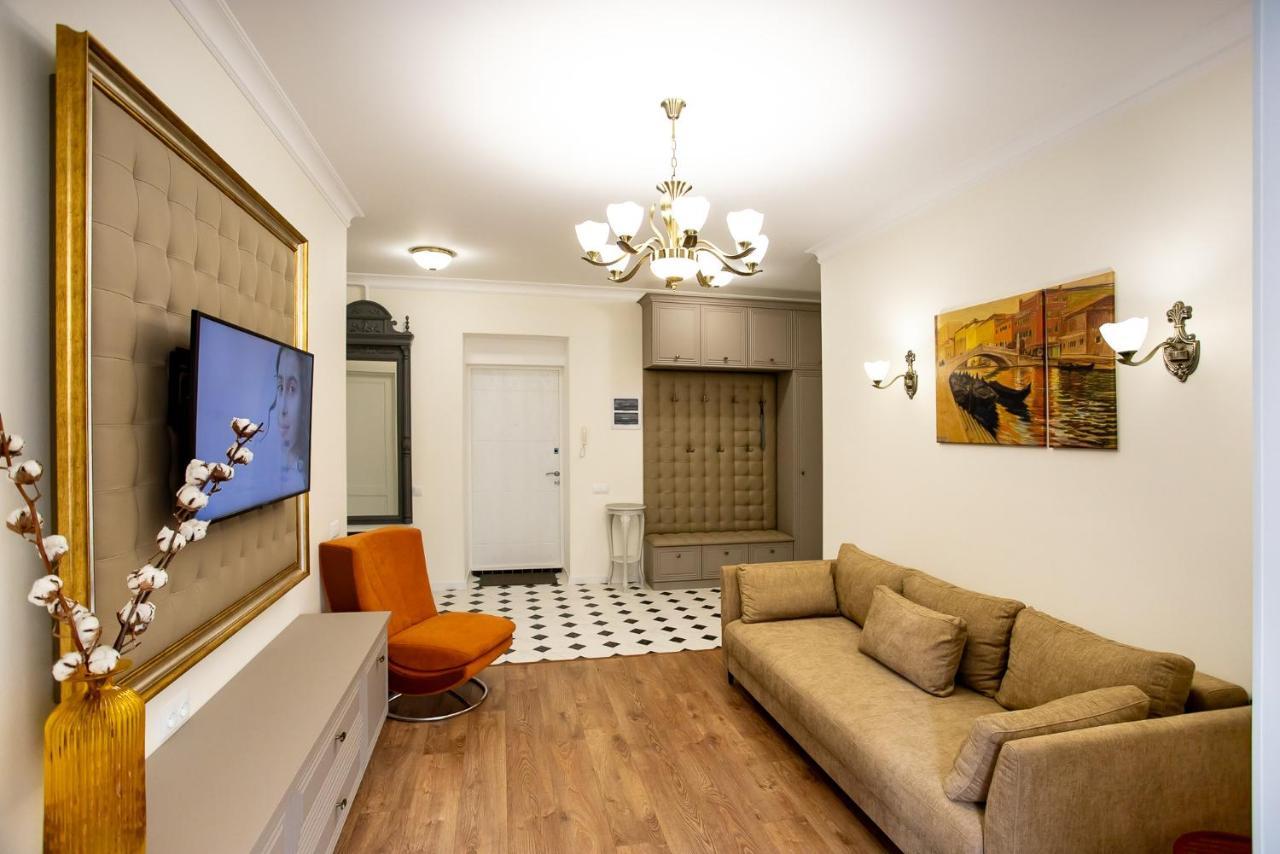 Lotos For You Apartments Николайев Екстериор снимка