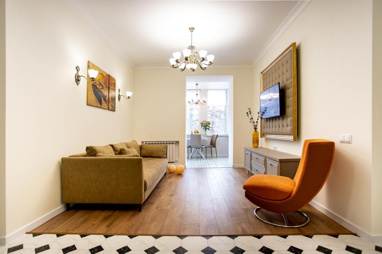 Lotos For You Apartments Николайев Екстериор снимка