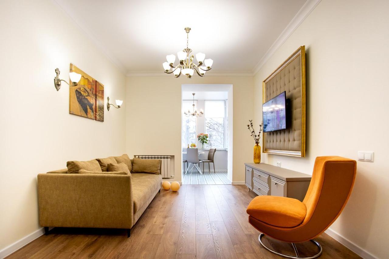 Lotos For You Apartments Николайев Екстериор снимка